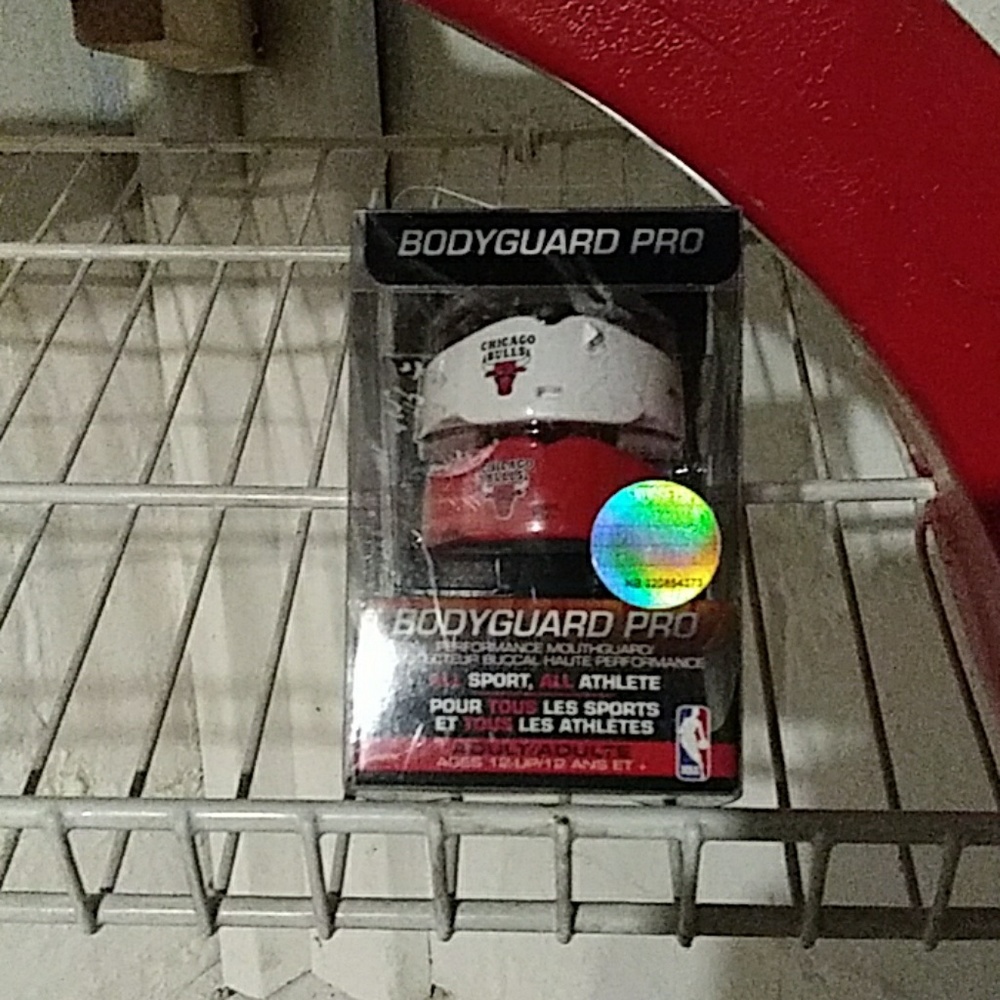 Chi bulls mouth guard set